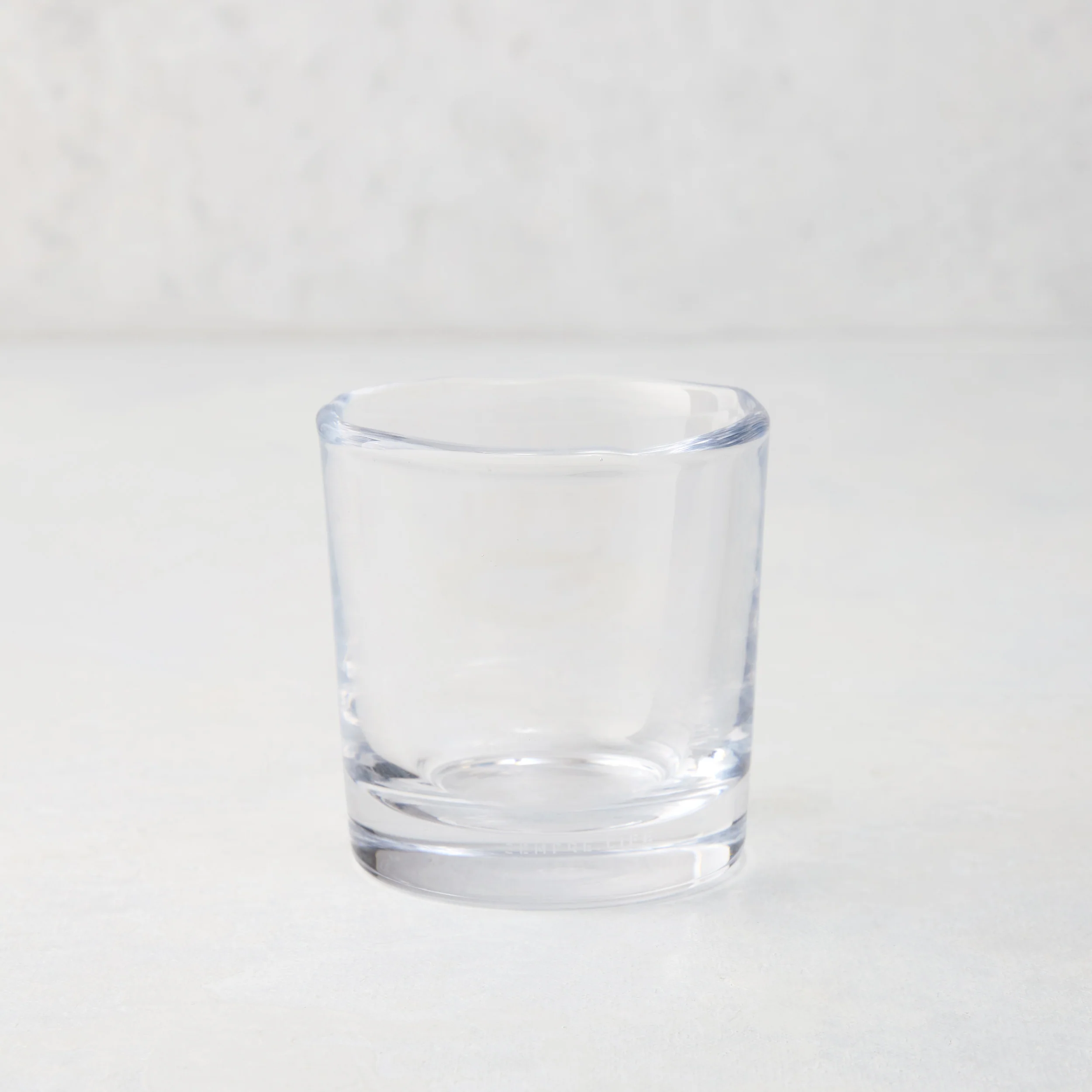 Abraham Scissor-Cut Glass Tumbler, 6 oz. - Image 3