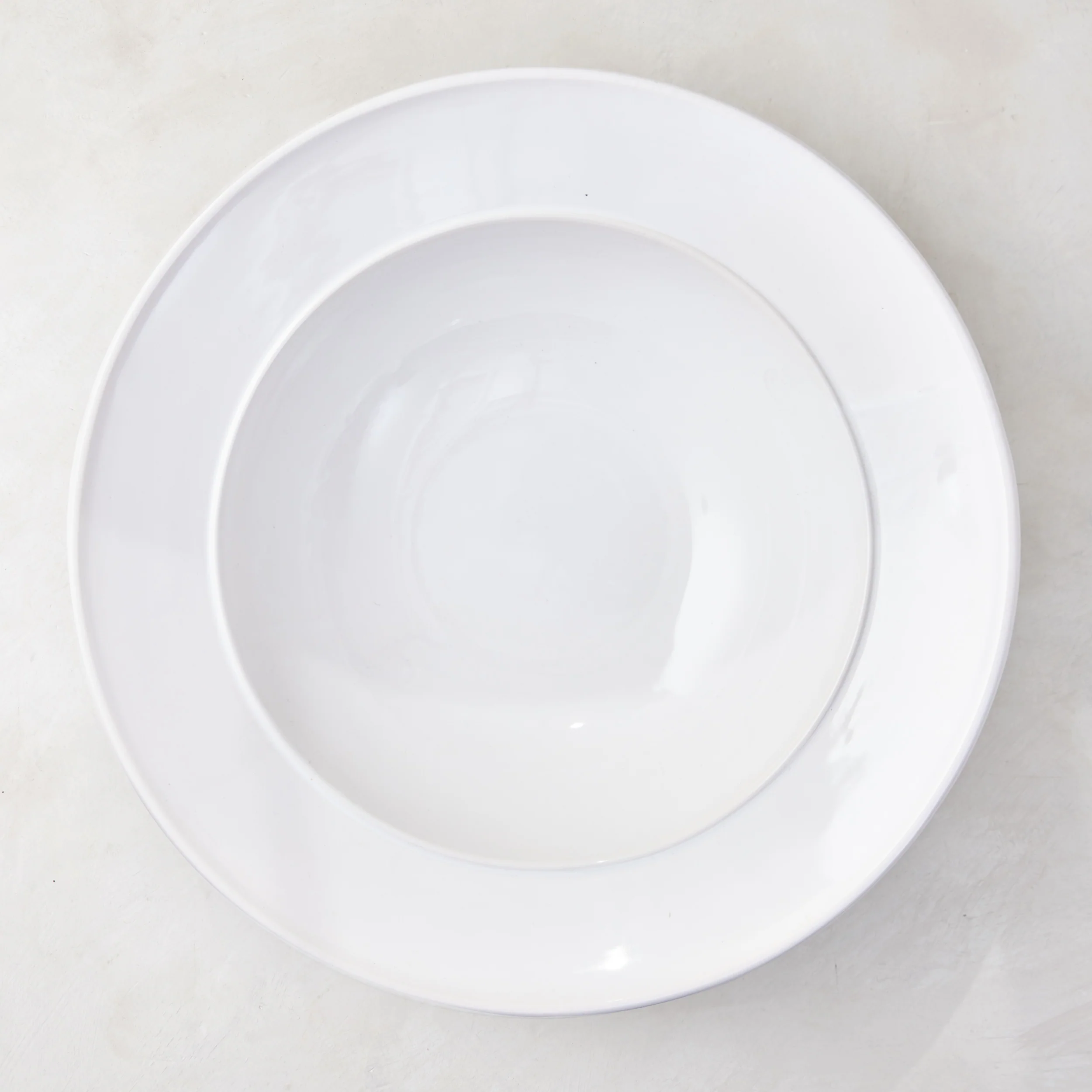 Bolinas Round Ceramic Serve Bowl with Trim - Image 6