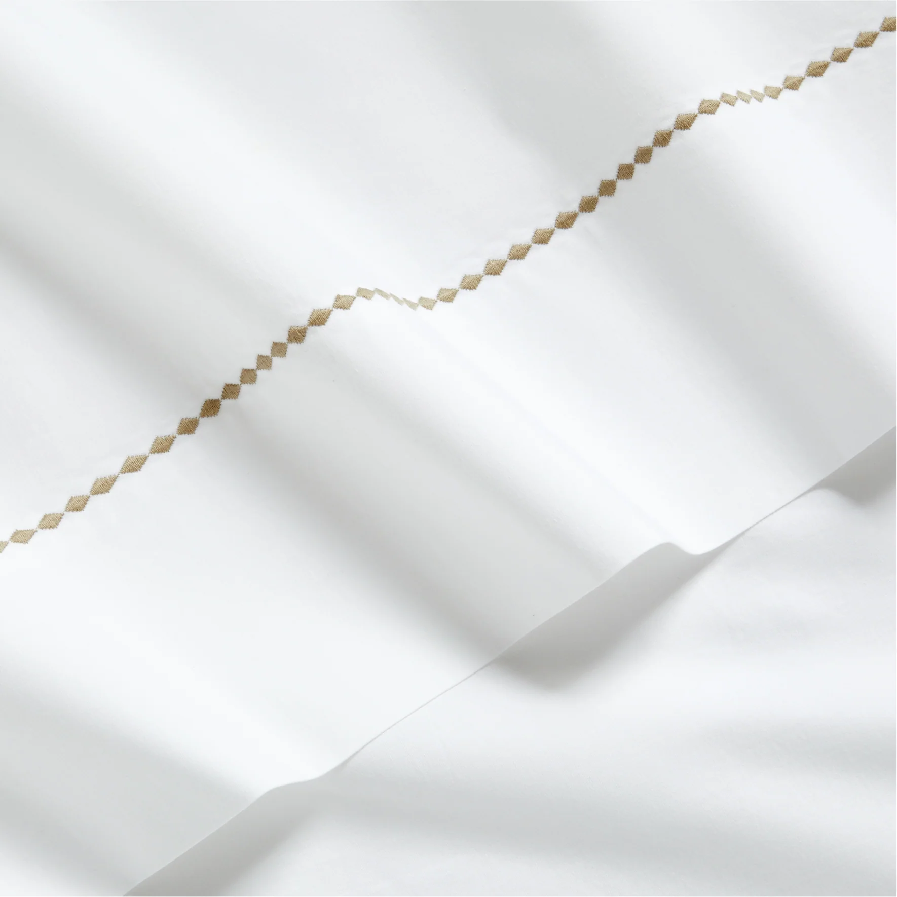 Brown Diamond Percale Sheet Set - Image 2