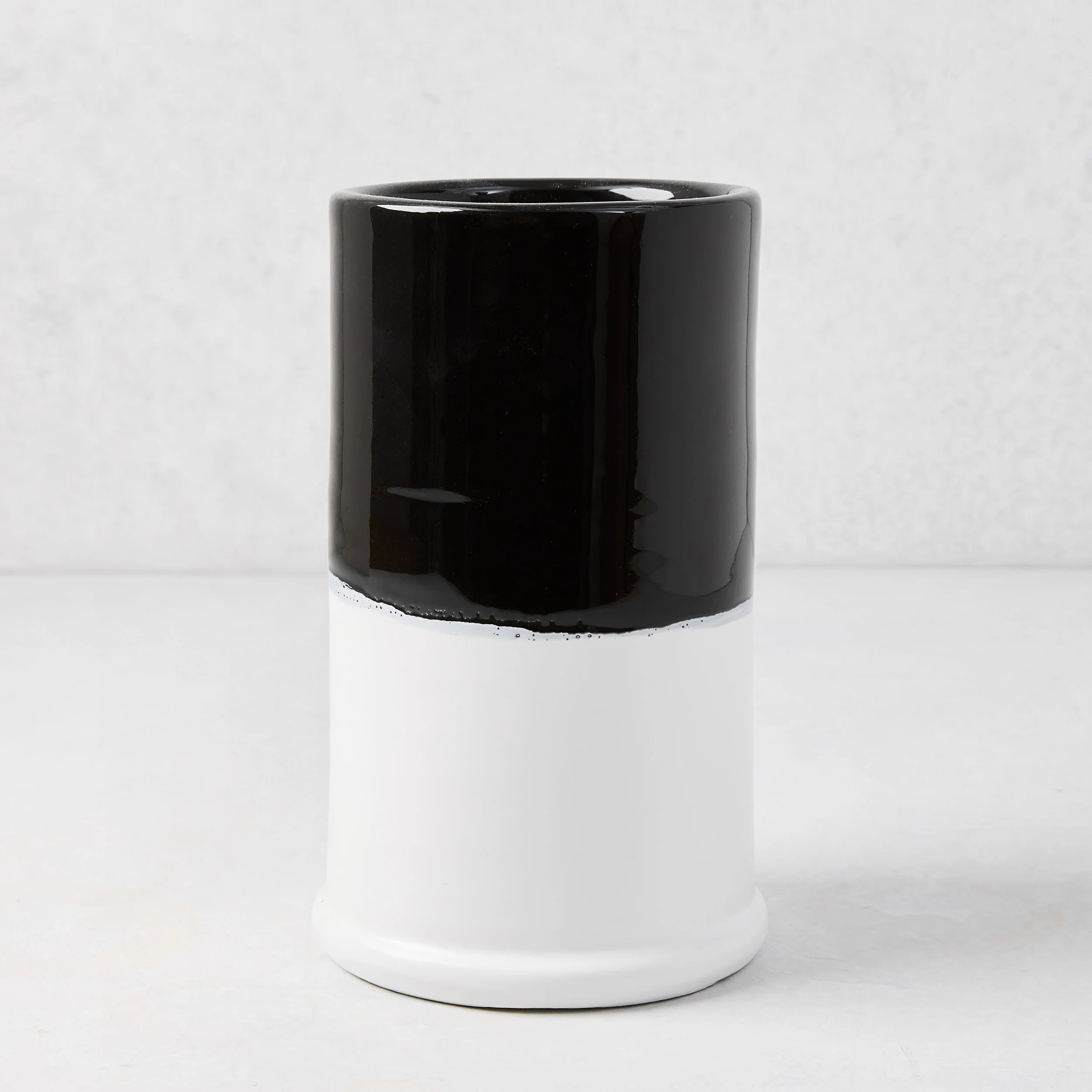Diane Keaton + Hudson Grace Black and White Dipped Wine Chiller - Image 2