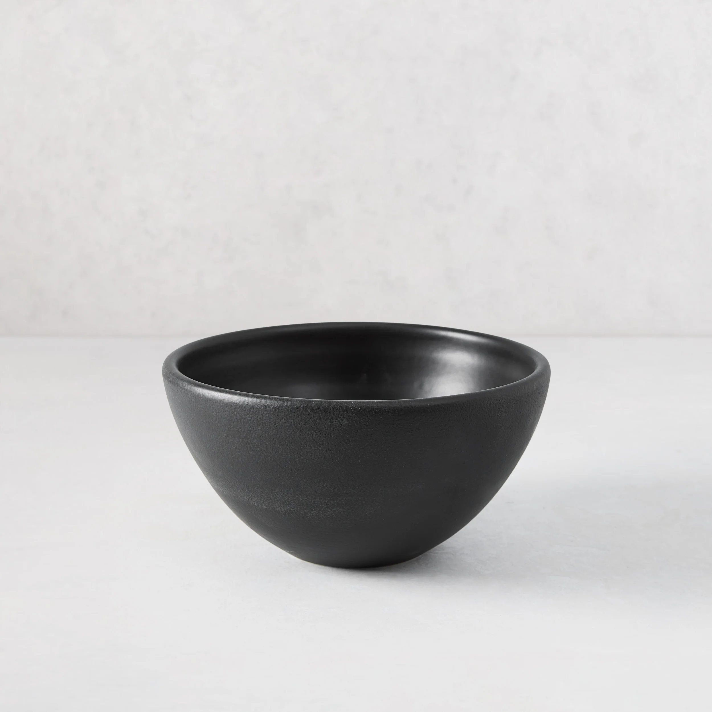 Diane Keaton + Hudson Grace Small Matte Black Modern Serve Bowl