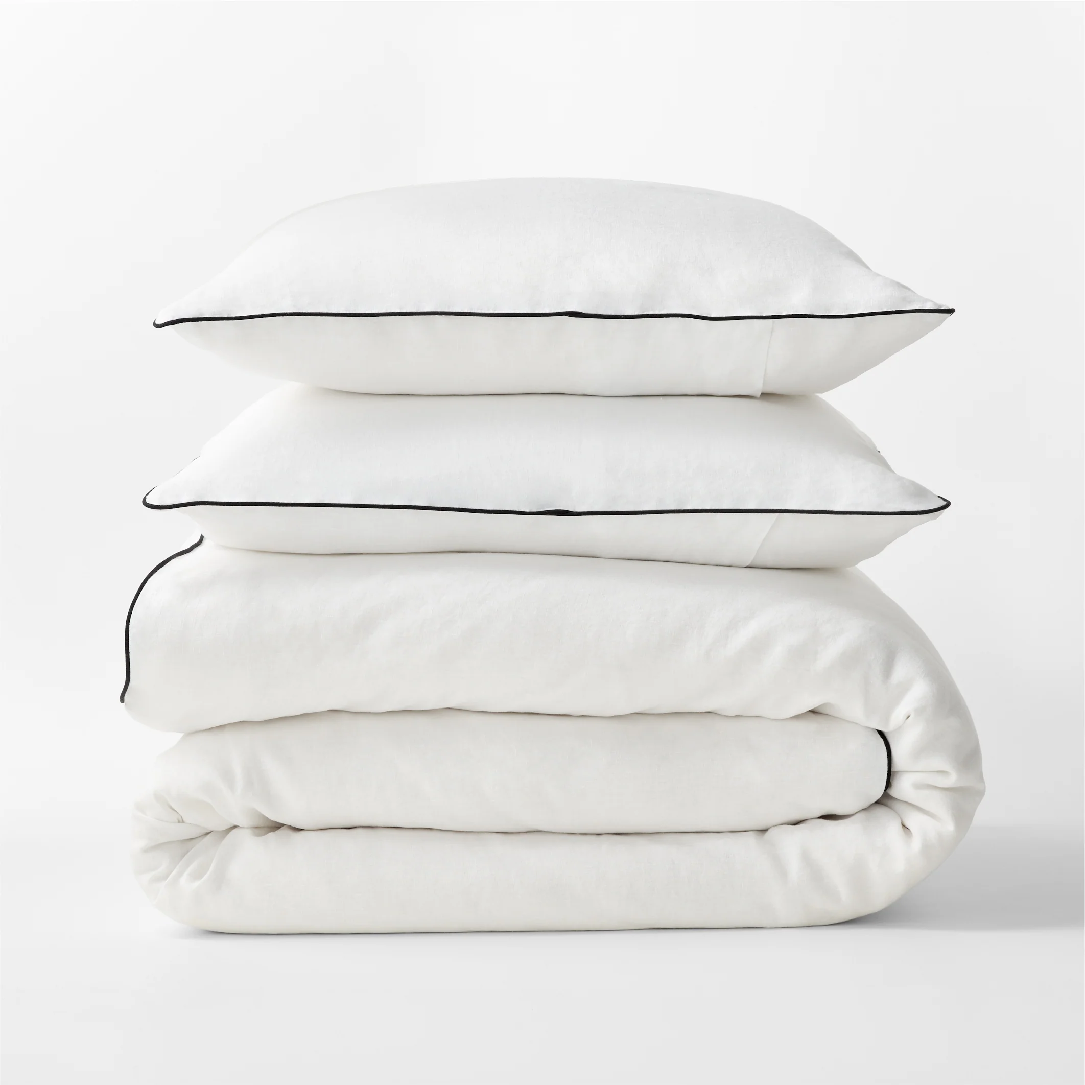 Diane Keaton + Hudson Washed Linen Duvet Cover with Black Piping