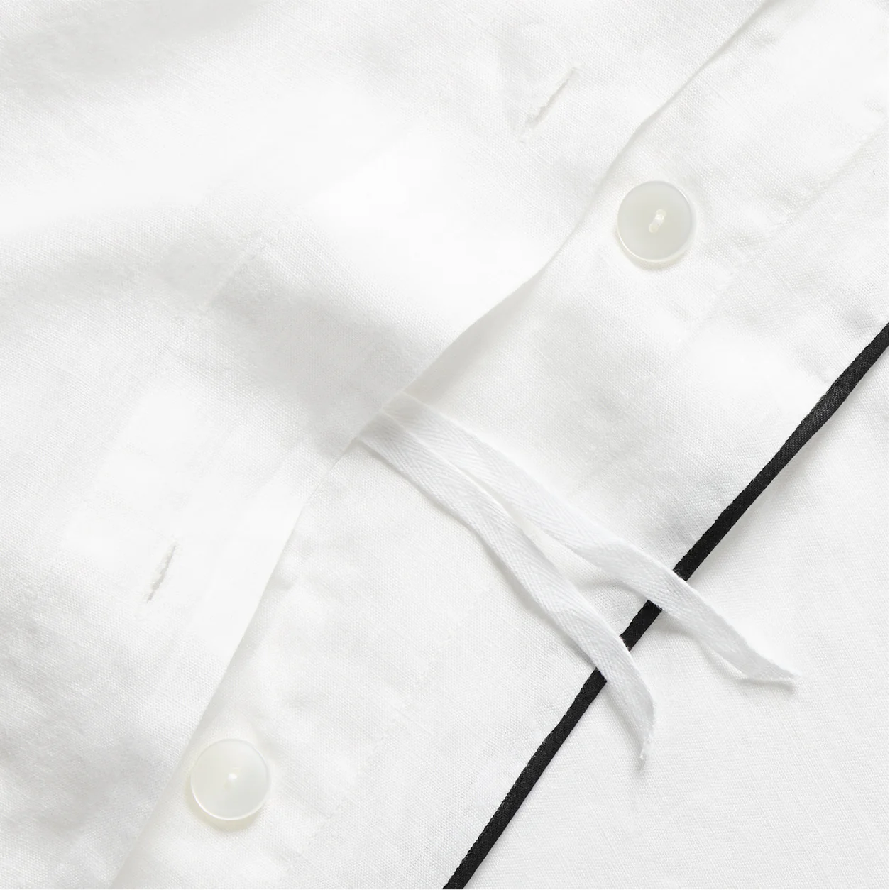 Diane Keaton + Hudson Washed Linen Duvet Cover with Black Piping - Image 4