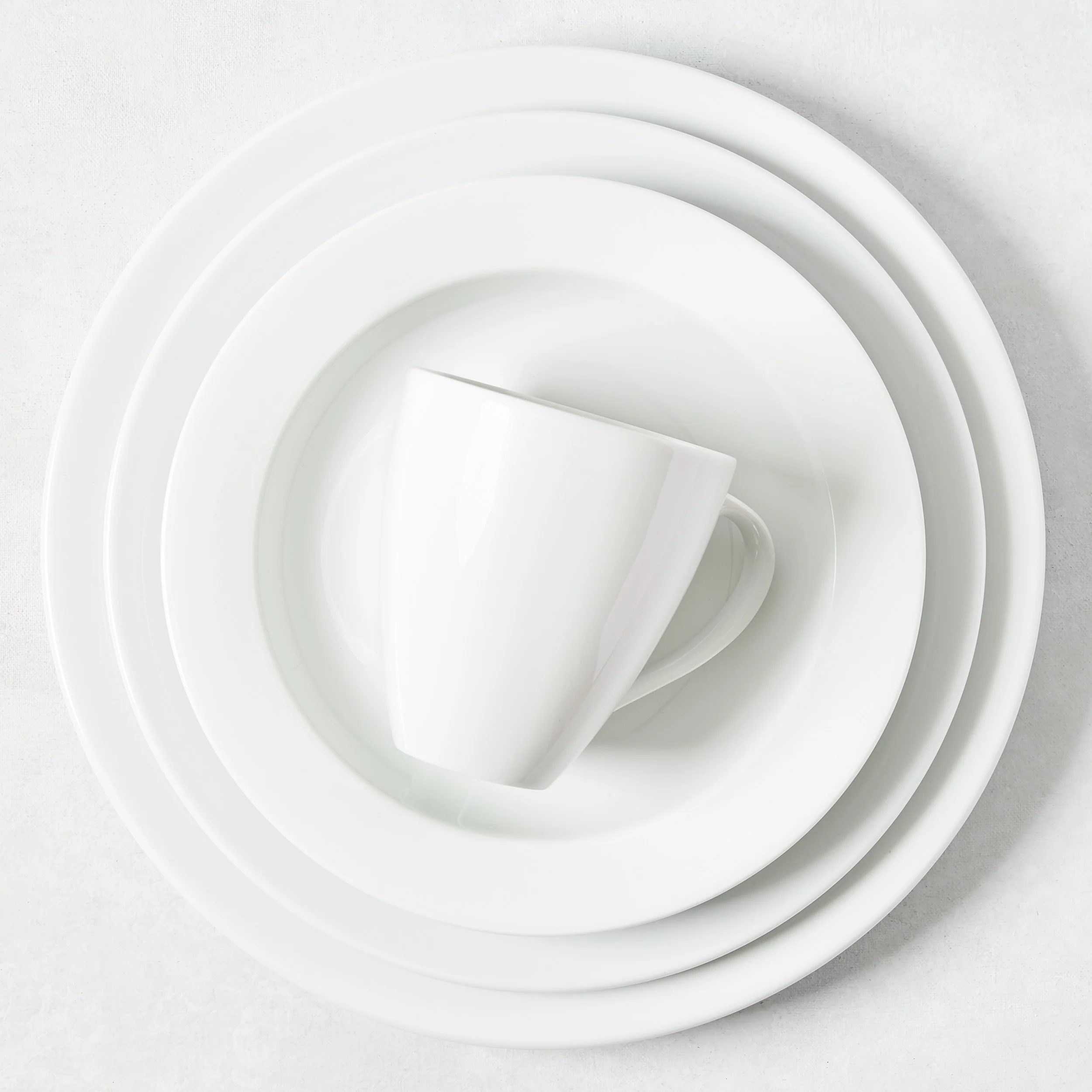 Everyday Porcelain Buffet Plate - Image 5
