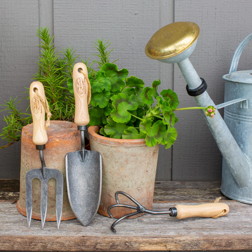 Hand-Forged Garden Tool Gift Set - Image 8