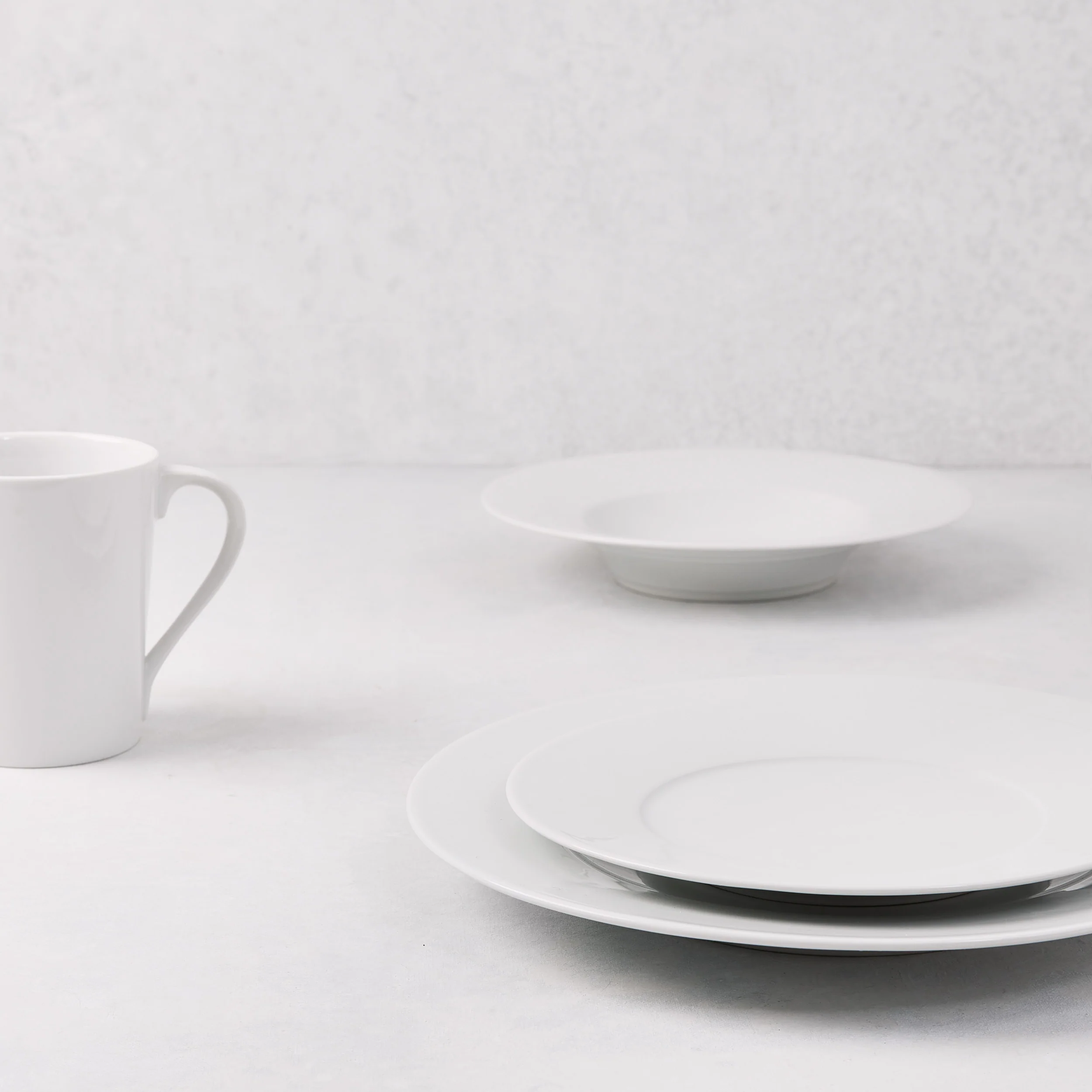 HG Classic Porcelain Salad Plate - Image 3