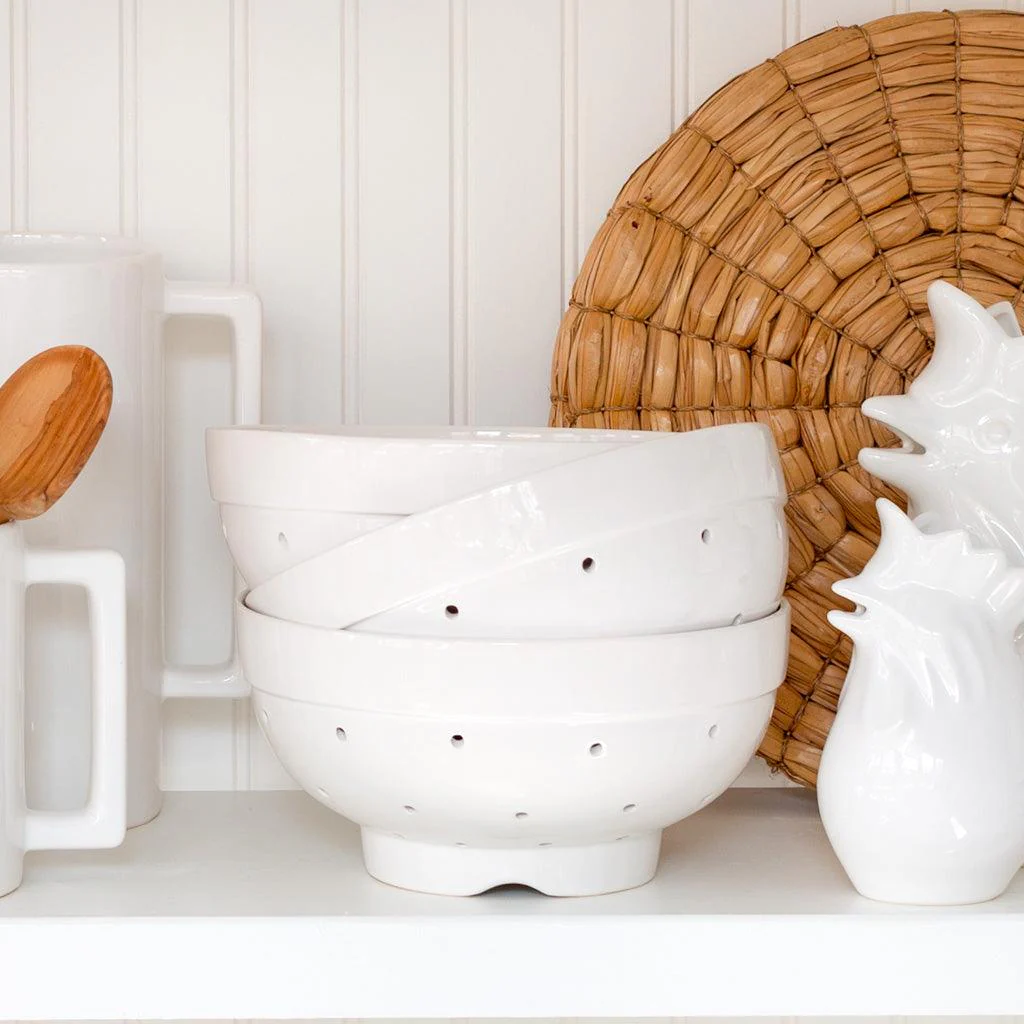 Hudson Grace White Ceramic Colander - Image 5