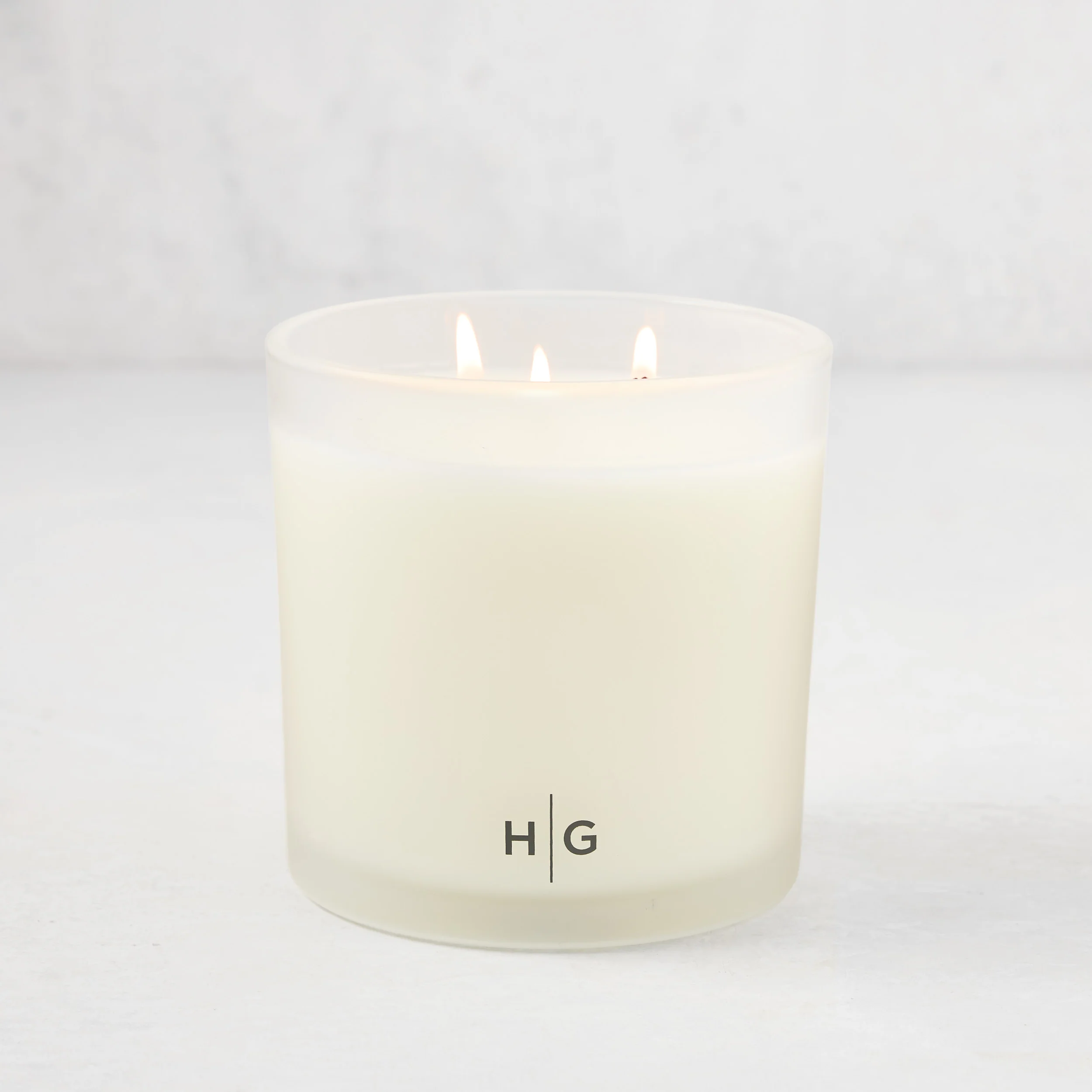 Hudson Grace Montecito Scented 3-Wick Candle - Image 4