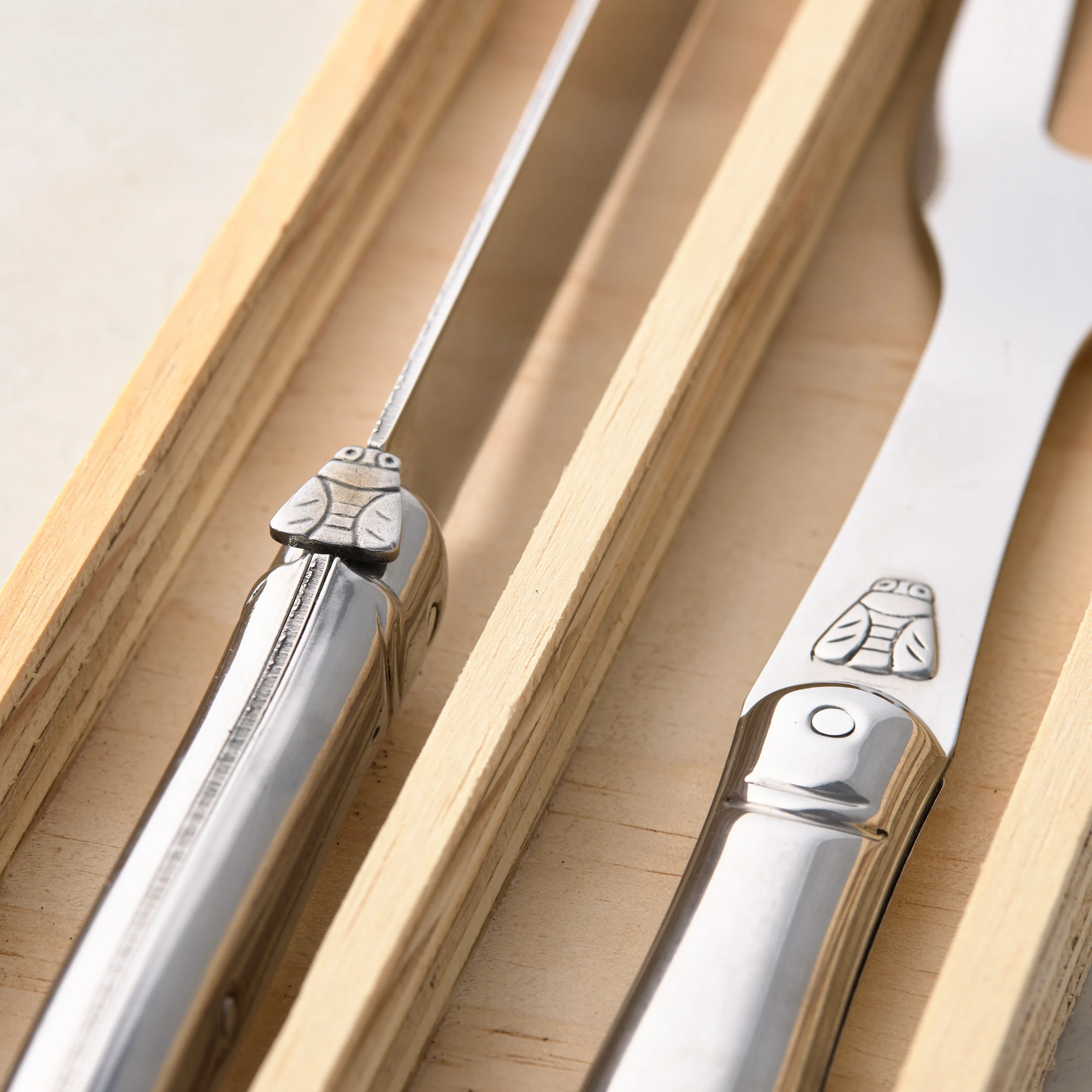 Jean Dubost Laguiole Stainless Steel 2-Piece Carving Set - Image 2