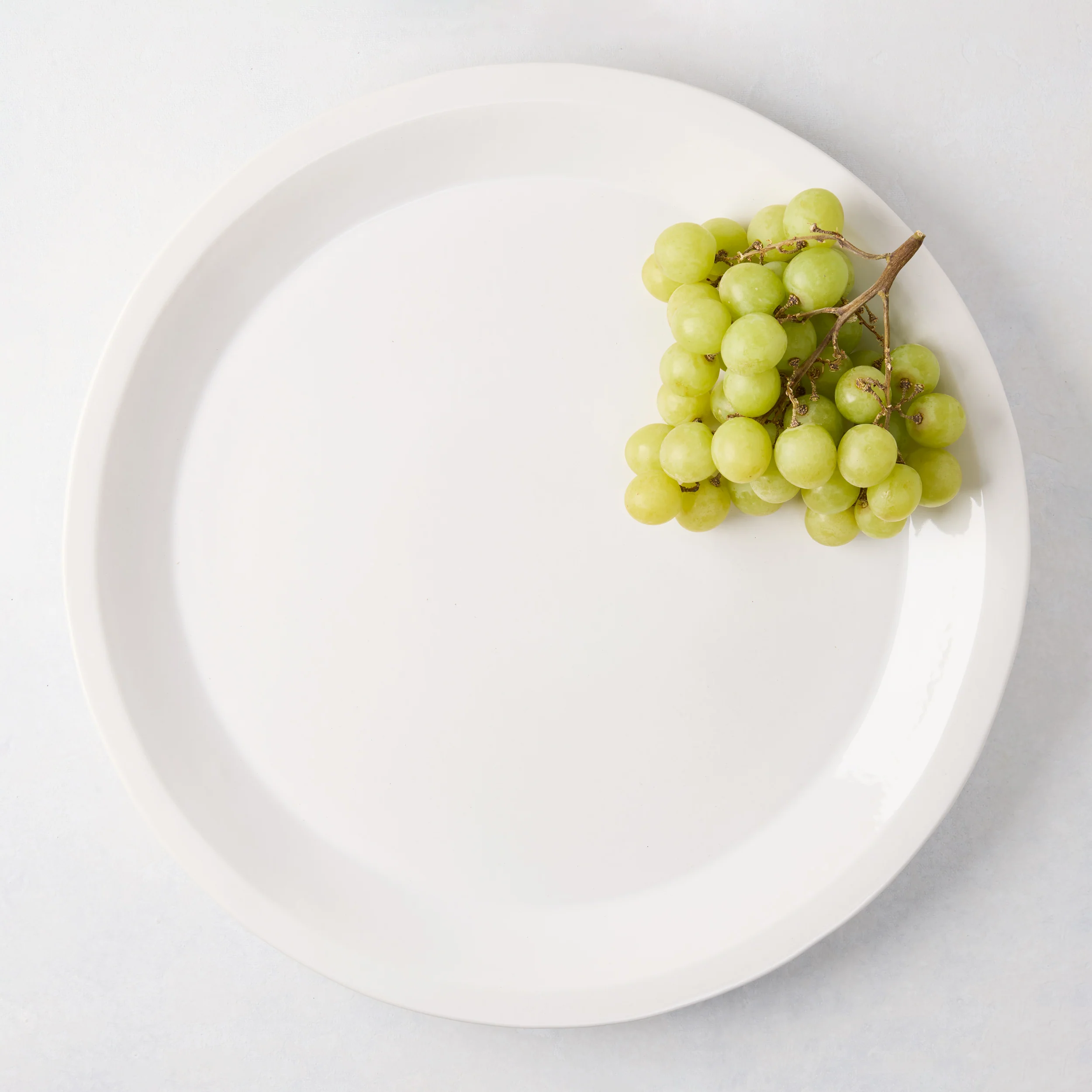 Ravello Round Stoneware Serving Platter - Image 2