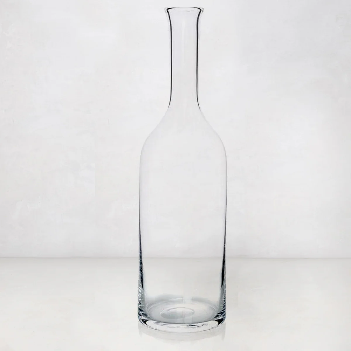 Romeo Scissor-Cut Glass Wine Carafe - Image 3