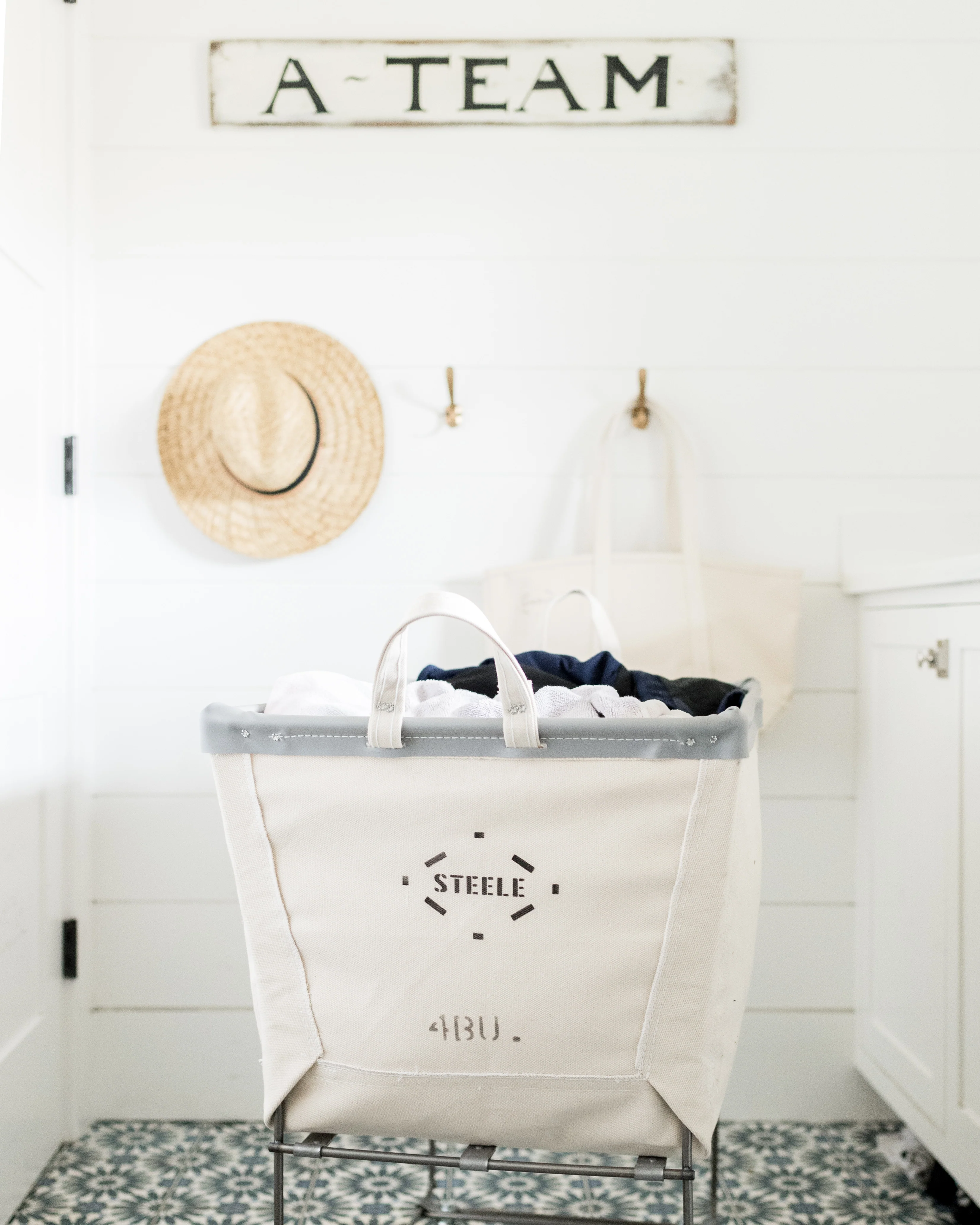 Steele® 4-Bushel Canvas Elevated Rolling Laundry Hamper - Image 4