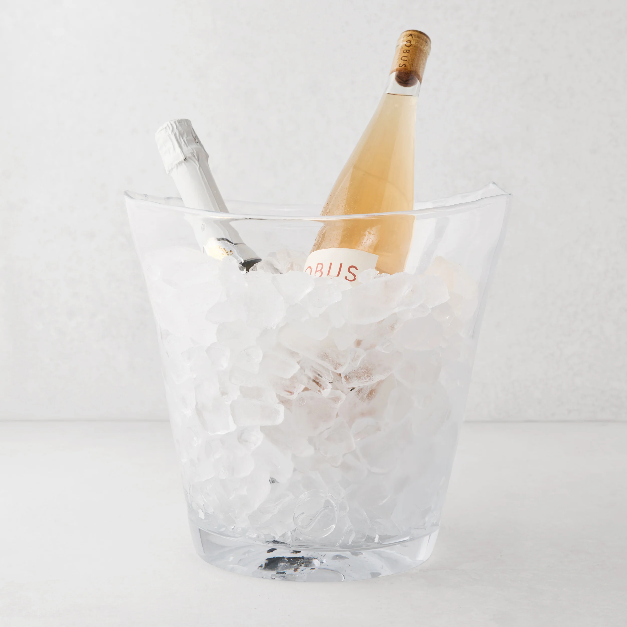 Zion Oversized Scissor-Cut Glass Ice Bucket - Image 3